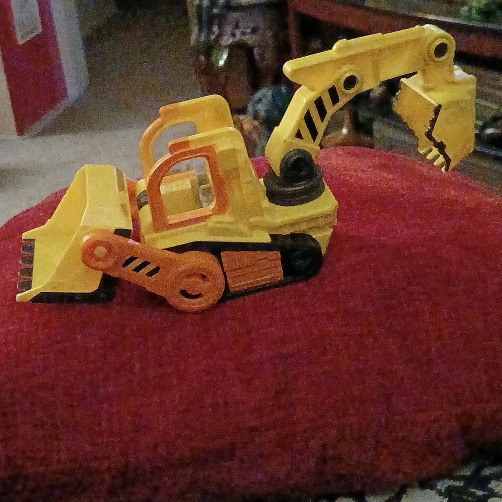 PAW PATROL CONSTRUCTION TRUCK WITH DOZER